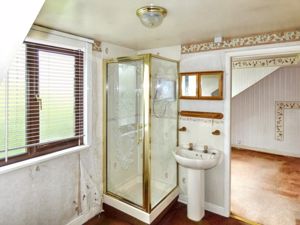 Photo 11- click for photo gallery